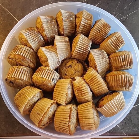 COPY - Tupperware Round Container - Picture 10 of 15